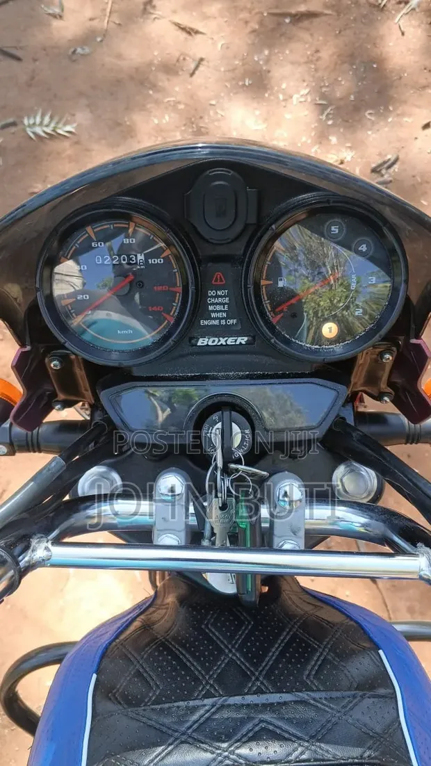 Bajaj Boxer 125 2026 Red - 1