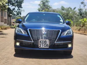 Toyota Crown 2014 Bluu