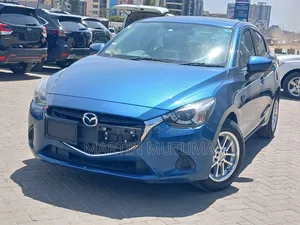 Mazda 2 2019 Bluu