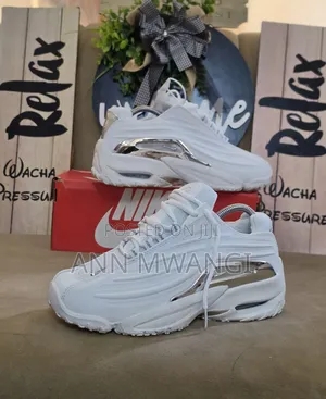 Air Jordan Hopstep Sneakers