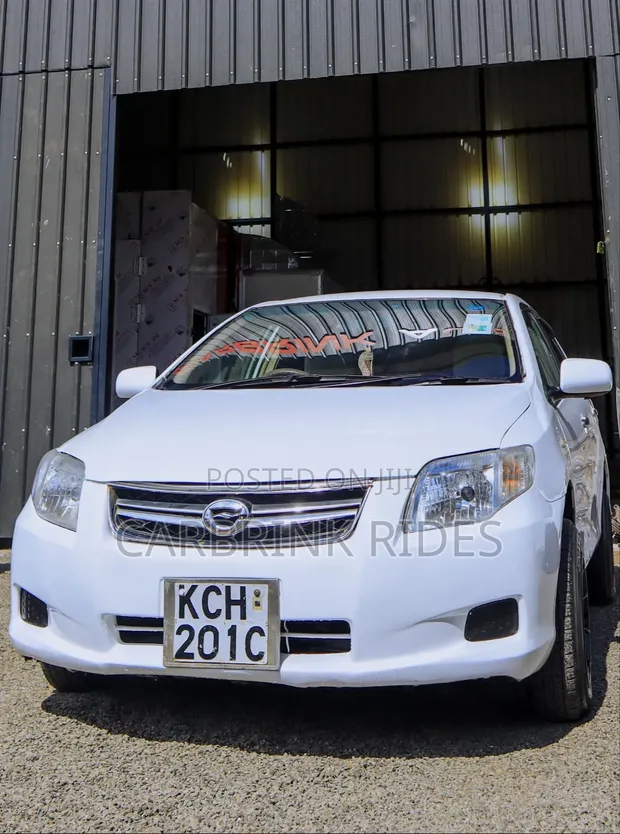 Toyota Axio 2010 White - 1