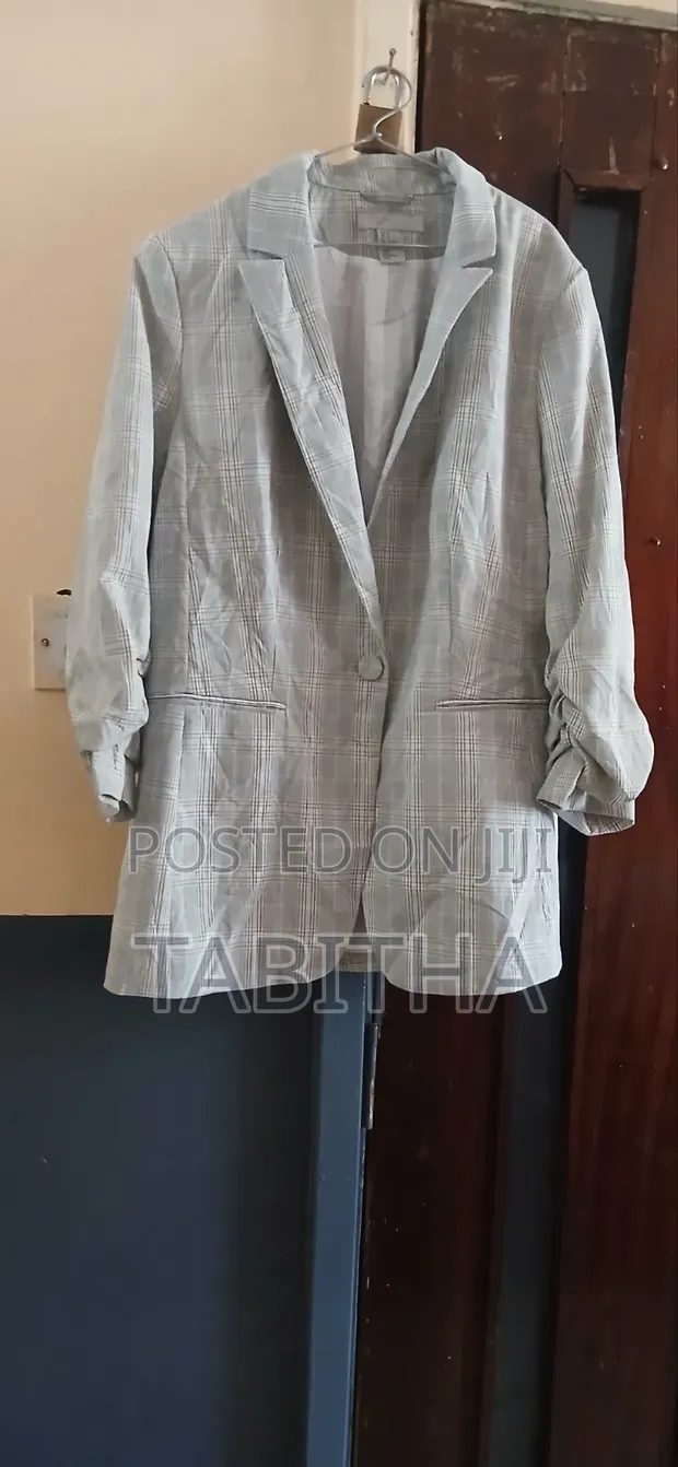 Mtumba Blazer ya Wanawake ya Elie Tahari - 1
