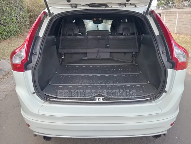 Volvo XC60 T5 R-Design 2015 - 1
