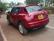 Nissan Juke 2011 Red - 3
