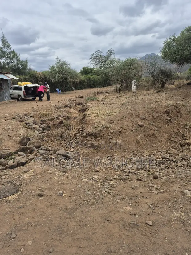 Prime 50x100 Plot Near Tarmac, Magadi Road - 1