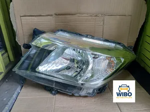 Suzuki Solio 2016-2018 Headlights Zisizo Xenon (Zilizotumika)