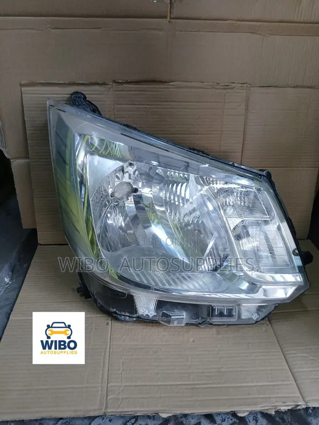 Daihatsu Move 2016-2018 Non Xenon Headlight (Right) - 1