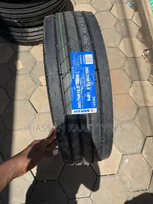 Tairi ya Sailun 265/70R19.5
