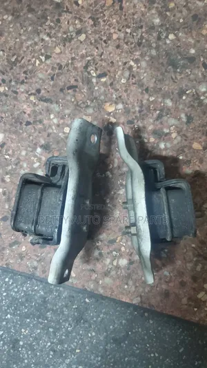Subaru Forester EJ20 Engine Mount