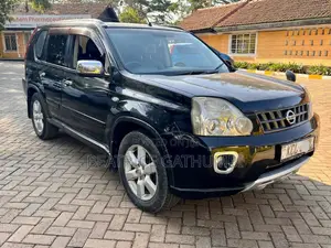 Nissan X-Trail 2.0 Petrol XE 2010 Nyeusi