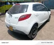 Mazda Demio 2011 Nyeupe - 4