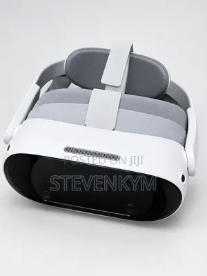 White VR Headset - Virtual Reality Gaming
