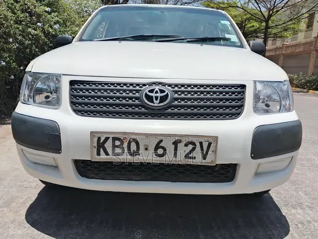 Toyota Succeed 2010 White - 1
