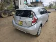 Toyota Aqua 2016 Nyeusi - 4
