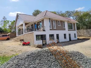 5 Bedroom Mansion with SQ in Rimpa for Sale