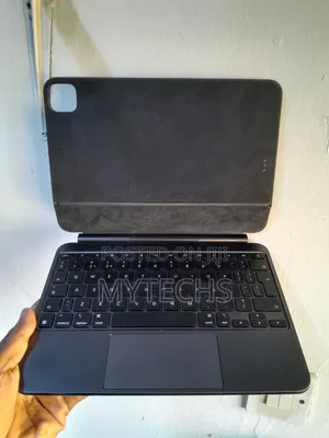 Apple Magic Keyboard A2975