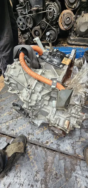 Nissan X-Trail T32 Gearbox - Used, Ex-Japan