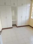 Apartment ya Vyumba 3 kwa Kodi, Ngong Road Karibu na Junction Mall - 1
