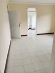 Apartment ya Vyumba 3 kwa Kodi, Ngong Road Karibu na Junction Mall - 2