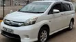 Toyota Isis 2015 Pearl - 3