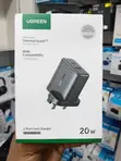 UGREEN 2-Port 20W Fast Charger (X227) - Nyeusi - 2