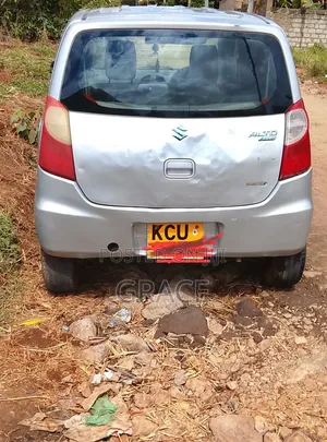 Suzuki Alto 2013 Nyeupe