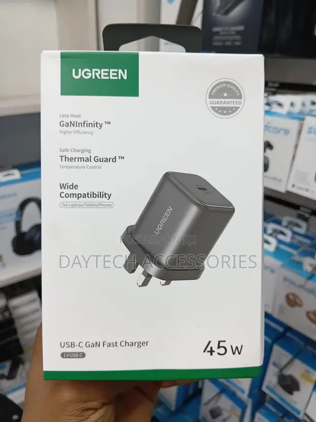 Ugreen X524 45W GaN Charger Single USB-C PD 3.0 PPS UK Plug - 1