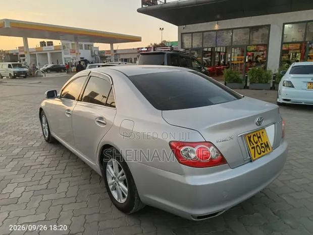 Toyota Mark X 2.5 AWD 2009 Silver - 1