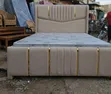 Kitanda cha Kisasa cha Beige Super King - 1