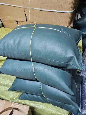 Hospital Pillow | Medical Bed Pillow for Patient Healthcare