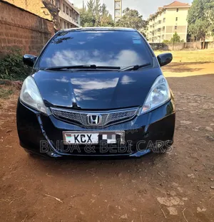 Honda Fit 2012 Nyeusi