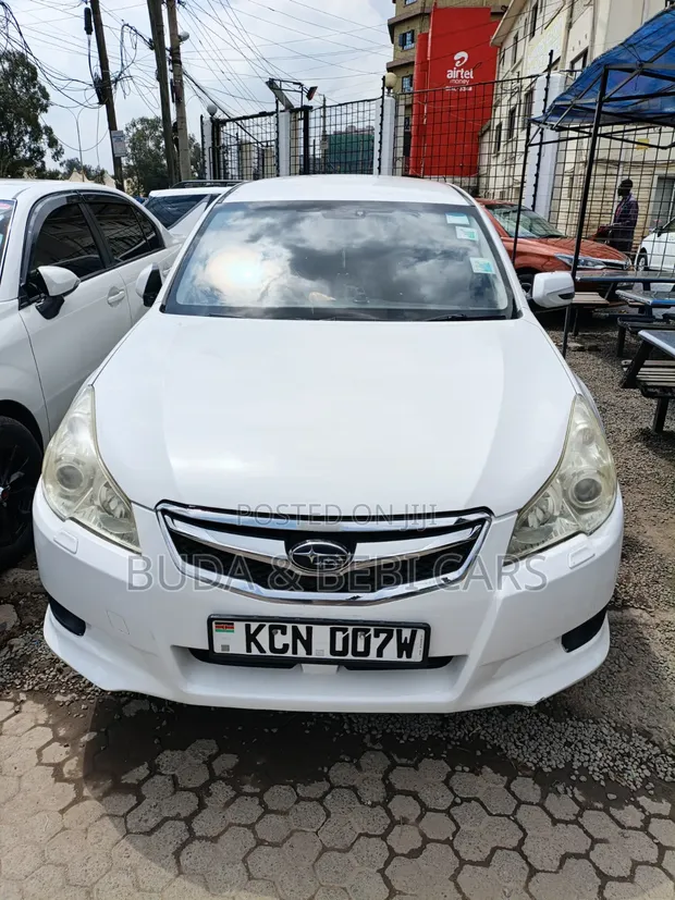 Subaru Legacy 2.5i Premium 2010 - 1