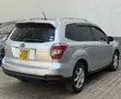 Subaru Forester 2013 Nyeupe - 5