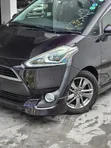 Toyota Sienta 1.5 FWD (6-seater) 2018 Maroon - 3