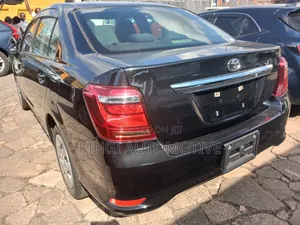 Toyota Axio 2020 Nyeusi