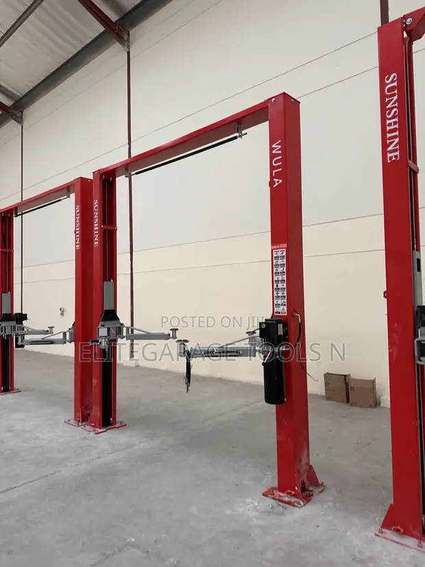 Heavy Duty Two Post Lift - Sunshine Italy - 1