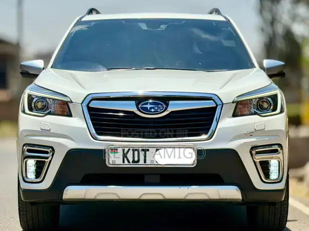 Subaru Forester 2019 Nyeupe - 1