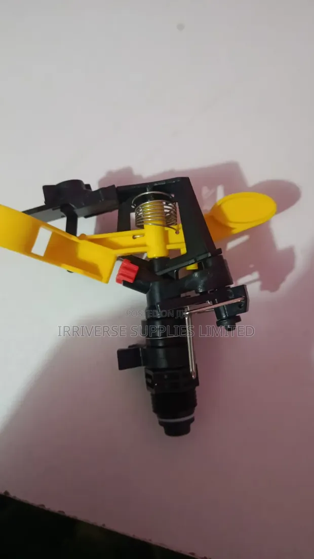 Plastic Impulse Sprinkler 1/2" - 1
