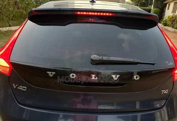 Volvo V40 2013 Bluu - 1