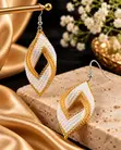 Zuri Earrings za Beyi - Nyeupe na Dhahabu - 1