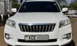 Toyota Vanguard 2009 White - 1