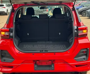 Daihatsu Rocky 2019 Orange