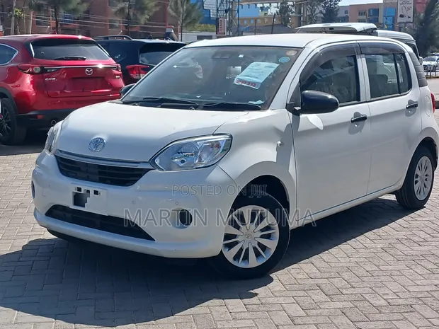 Toyota Passo 1.0 FWD 2019 White - 1