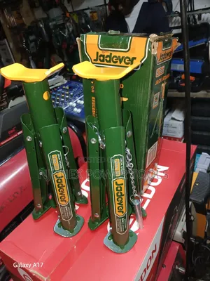 Jadever 2-Ton Ratchet Jack Stands (Model JDHJ3502)