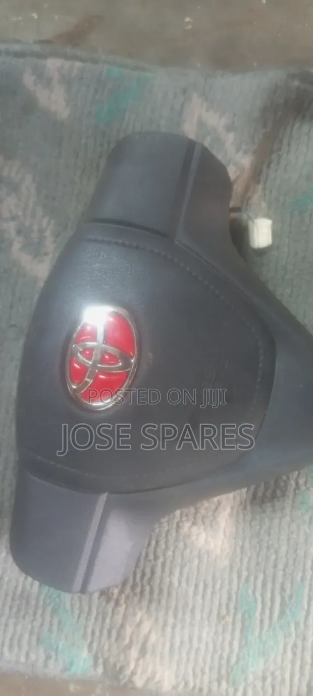 Toyota Passo Steering Airbag - 1