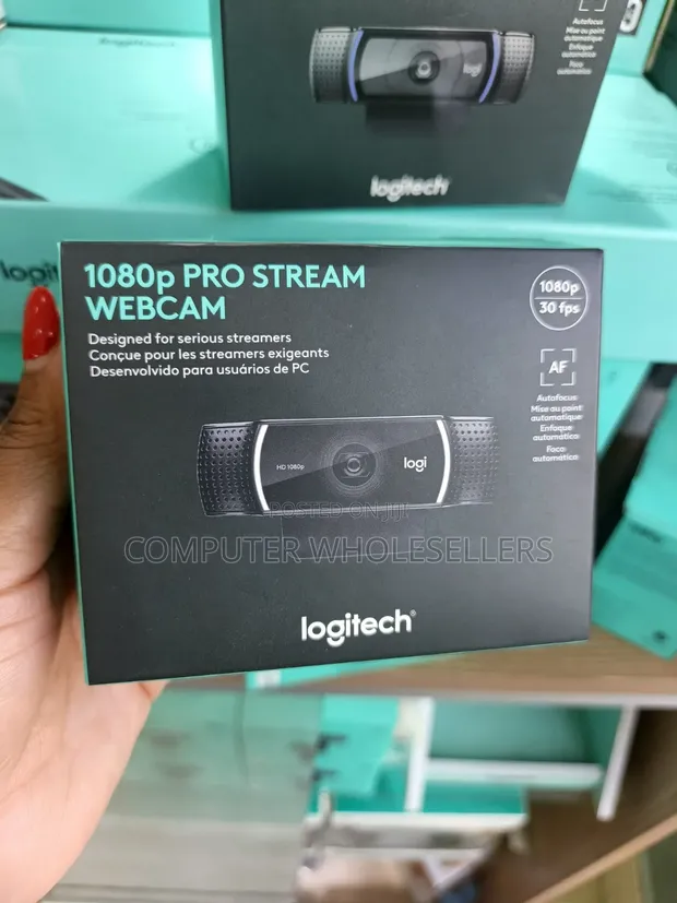 Logitech C920 Pro Stream 1080p Webcam - 1