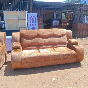 Kochi Mpya ya Semi-Recliner ya 3-Seater na Vituo vya Vikombe