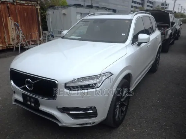 Volvo XC90 T5 R-Design 7 Passenger AWD 2020 - 1
