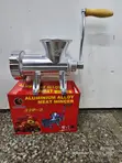Manual Meat Mincer M32 - 1