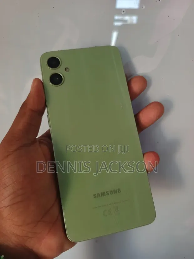 Samsung Galaxy A05 64GB Green - 1